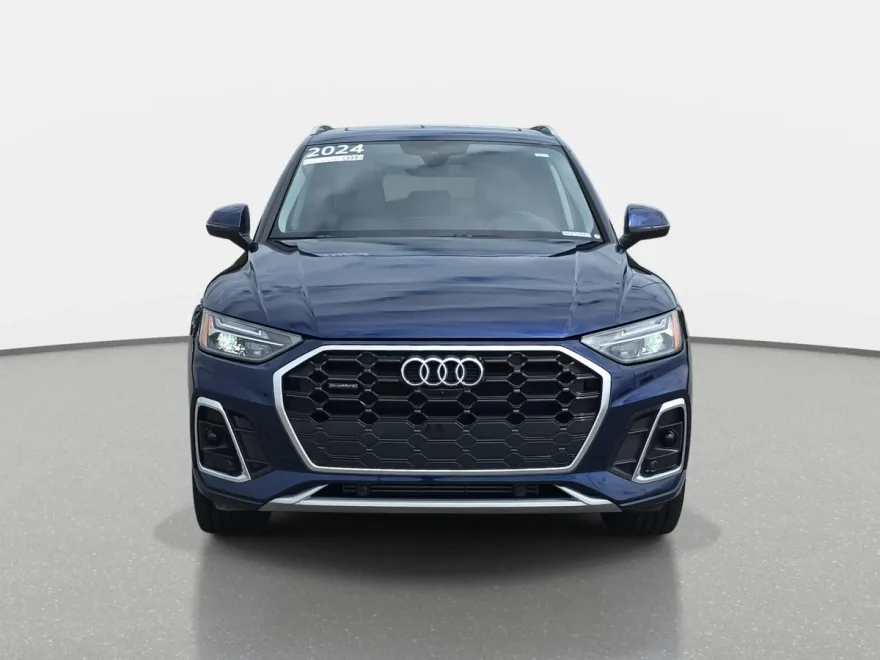 2024 Audi Q5 S line Premium Plus photo 1