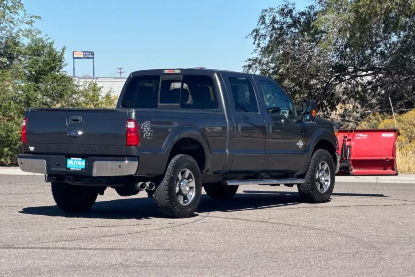 2016 Ford F-250 Lariat photo 1