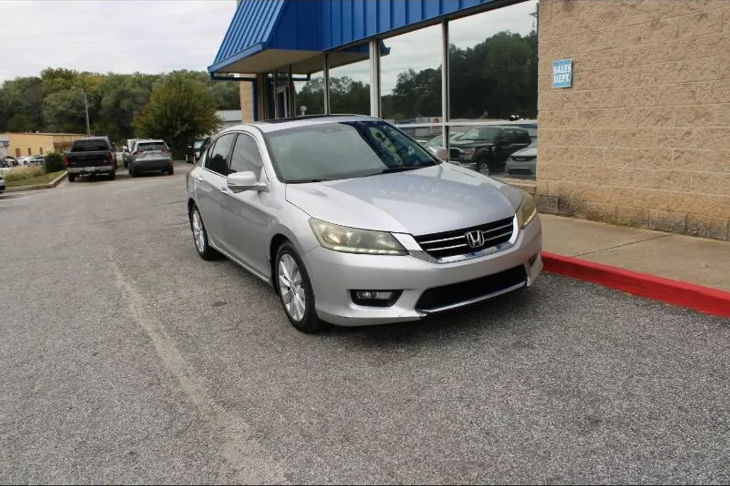 2015 Honda Accord V6 EX-L photo 1