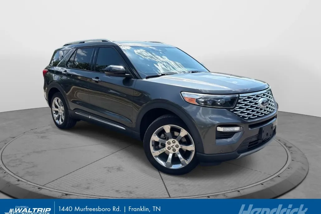 2020 Ford Explorer Platinum photo 1
