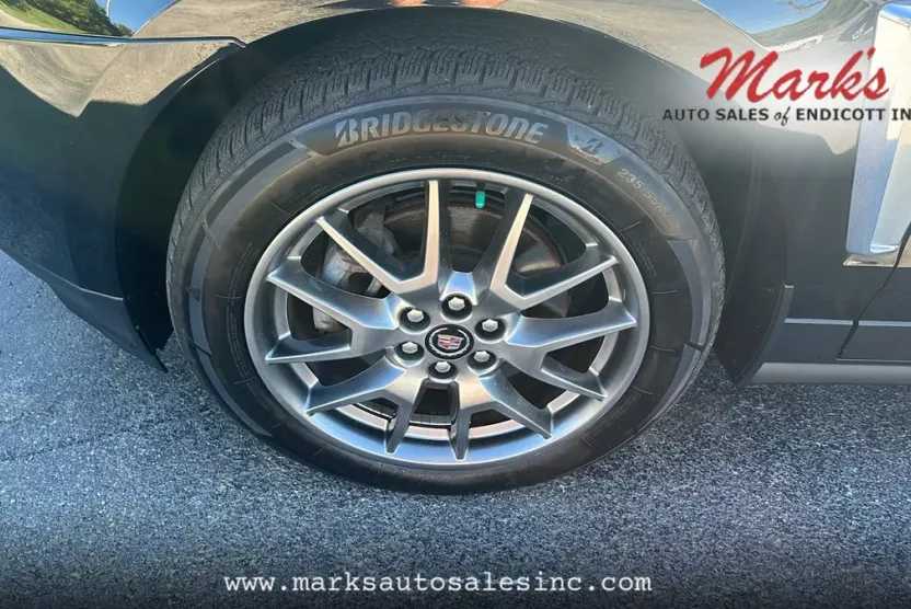 2016 Cadillac SRX Performance photo 1