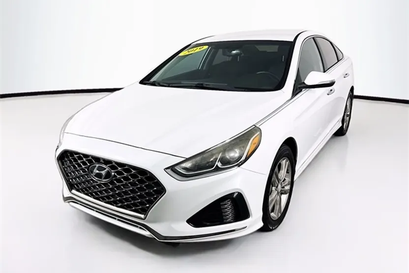 2019 Hyundai Sonata SEL photo 1
