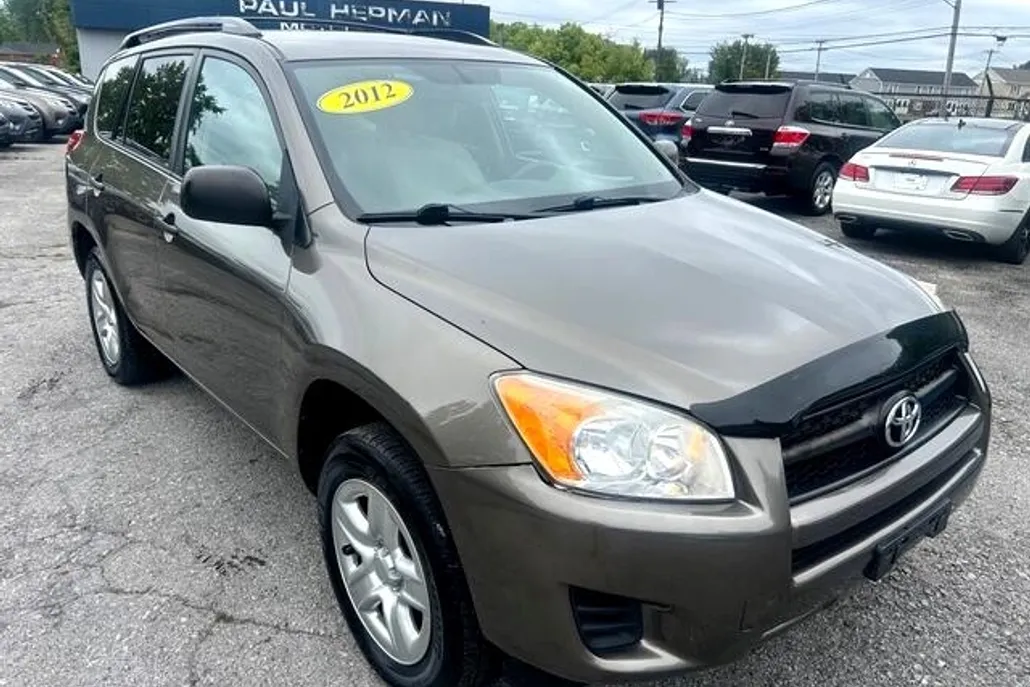 2012 Toyota RAV4 photo 1