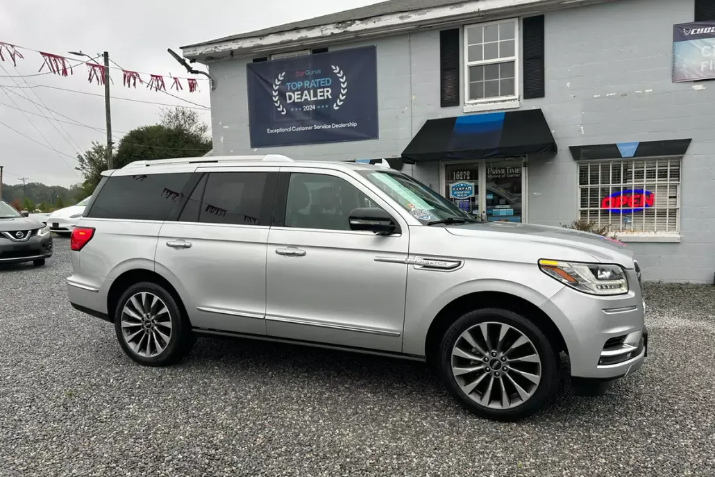 2019 Lincoln Navigator Select photo 1