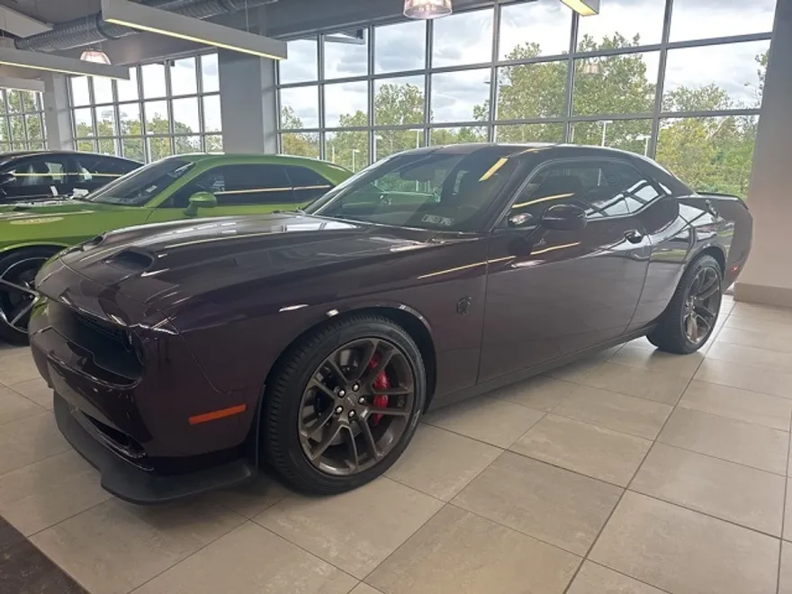 2022 Dodge Challenger SRT8 Hellcat photo 1