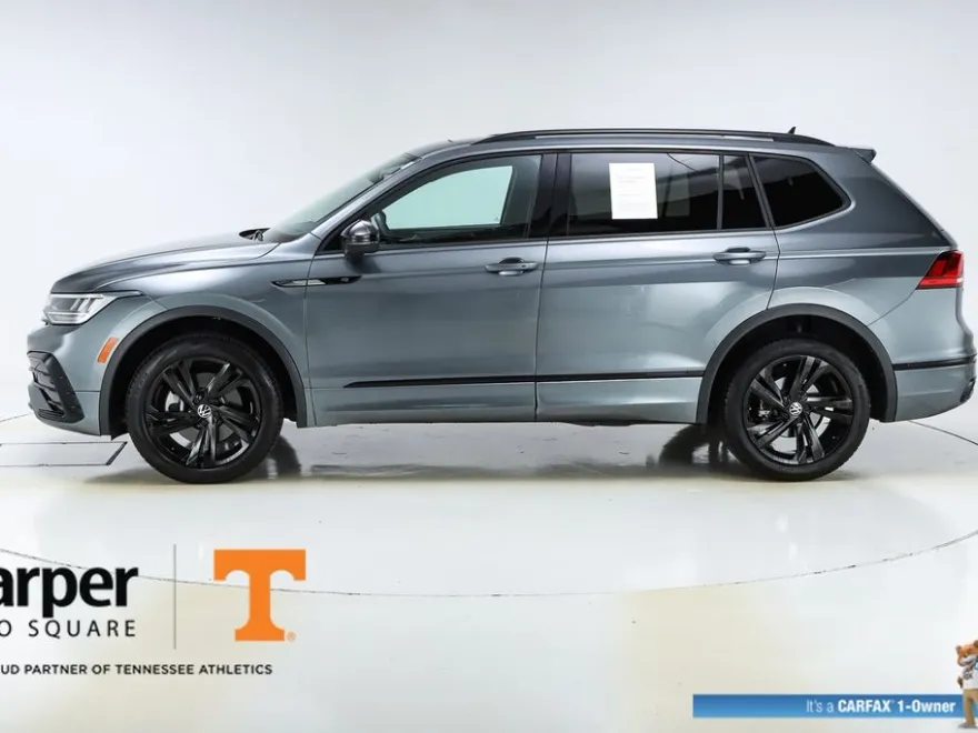 2024 Volkswagen Tiguan SE R-Line Black photo 1