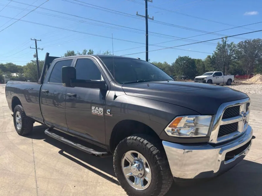 2015 Ram 2500 Tradesman photo 1