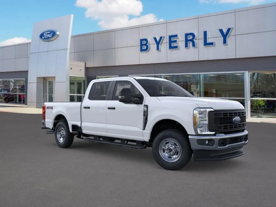 2025 Ford F-250 photo 1