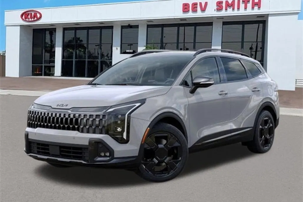 2026 Kia Sportage X-Line photo 1