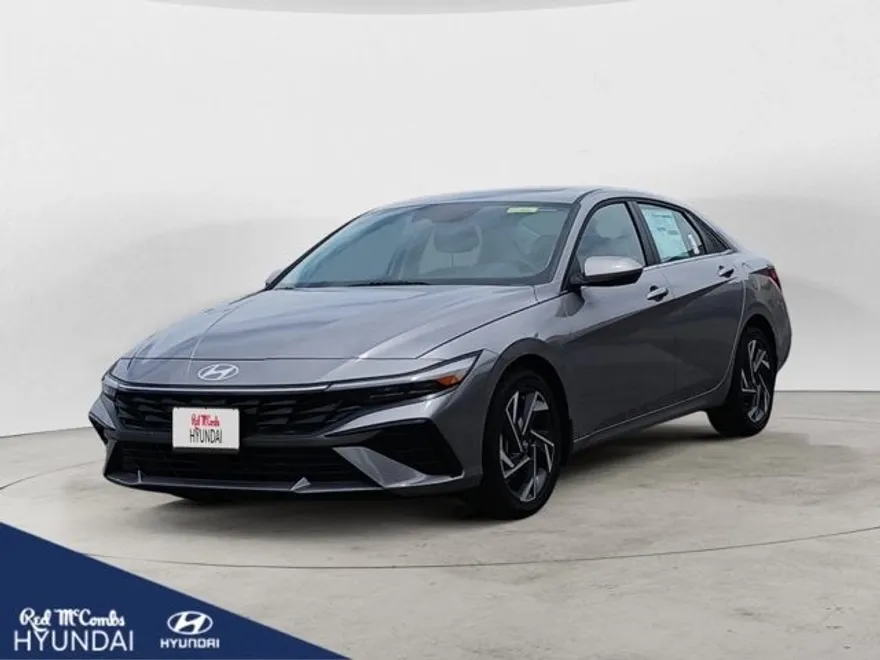 2025 Hyundai Elantra SEL Convenience photo 1