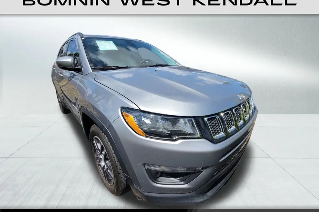 2018 Jeep Compass Latitude photo 1