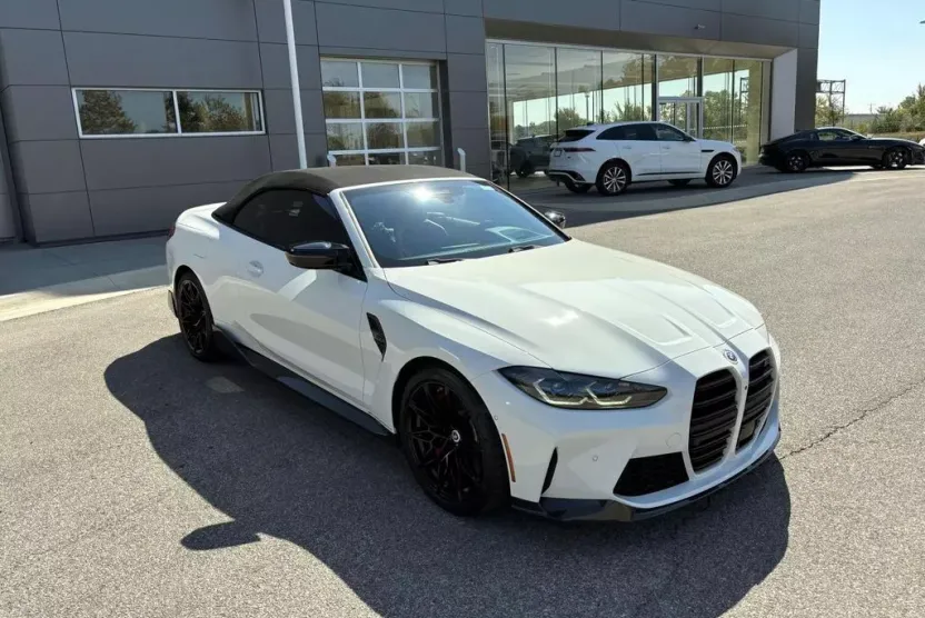 2022 Bmw M4 Convertible photo 1