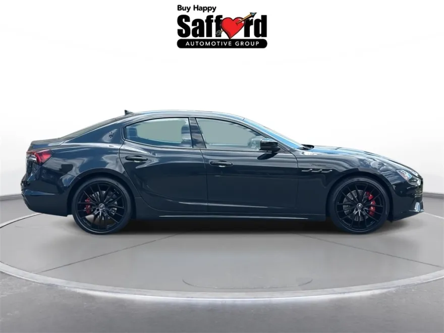 2022 Maserati Ghibli Modena Q4 photo 1
