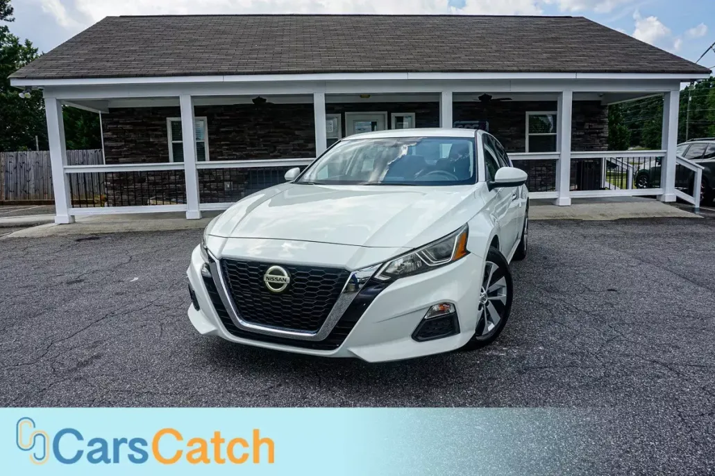 2020 Nissan Altima photo 1