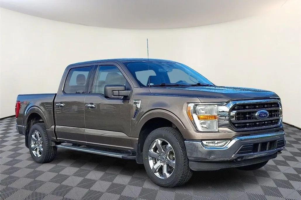 2022 Ford F-150 XLT photo 1