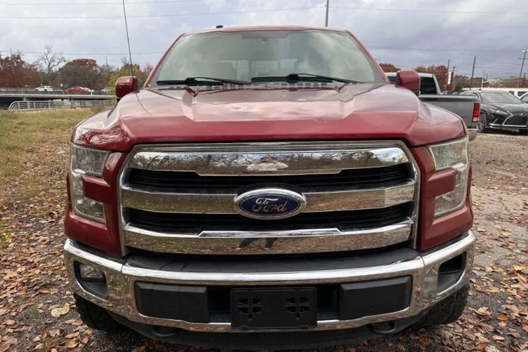 2016 Ford F-150 Lariat photo 1