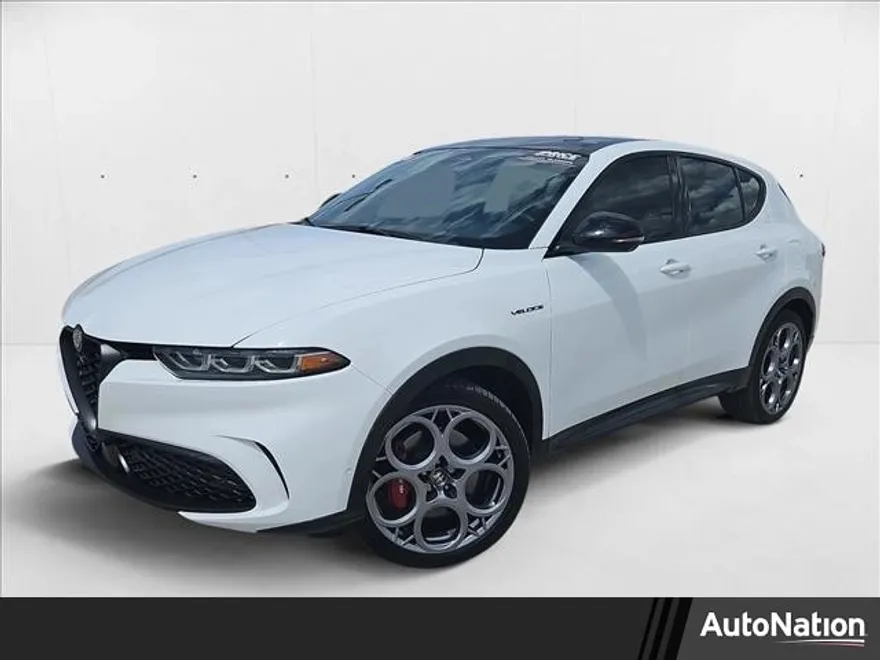 2024 Alfa Romeo Tonale Veloce photo 1