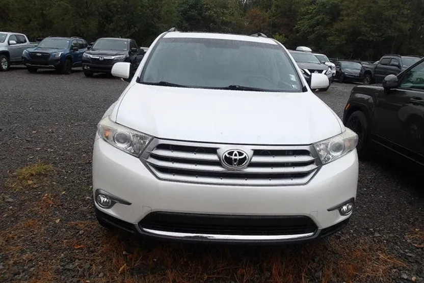 2012 Toyota Highlander Base Hybrid photo 1