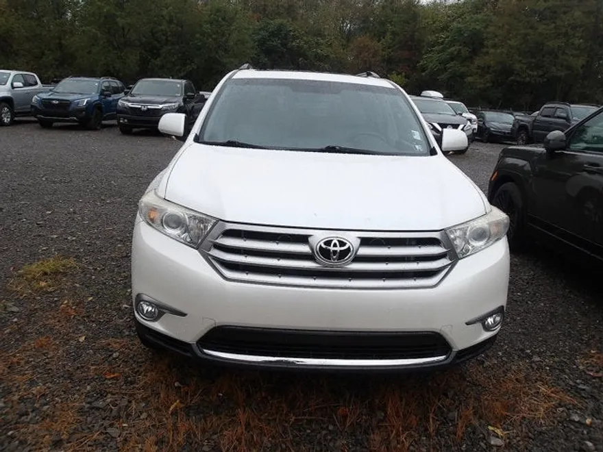 2012 Toyota Highlander Base Hybrid photo 1