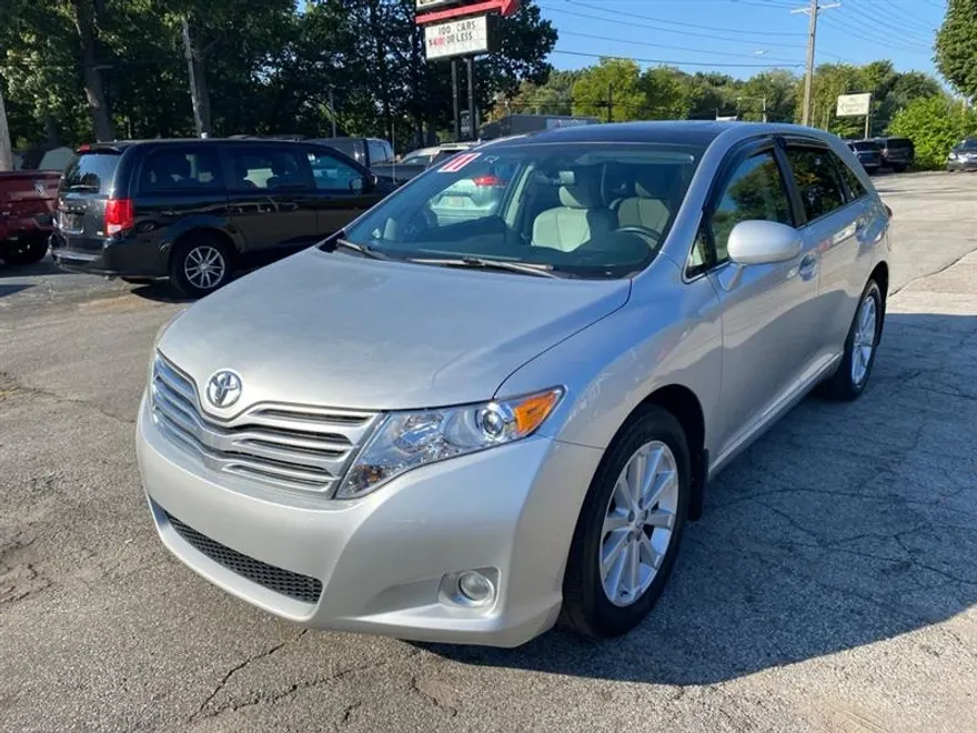 2011 Toyota Venza photo 1