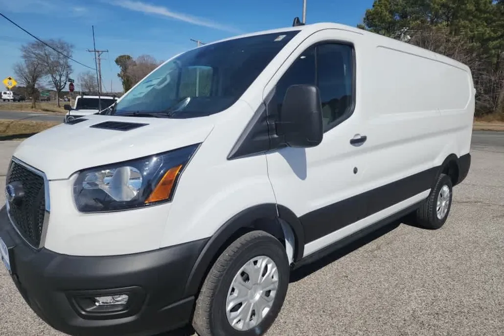 2024 Ford Transit Cargo photo 1