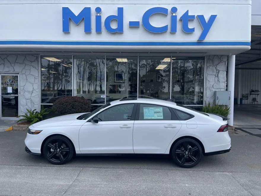 2025 Honda Accord Hybrid Sport-L photo 1
