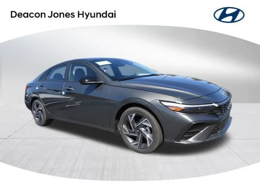 2025 Hyundai Elantra SEL Sport photo 1
