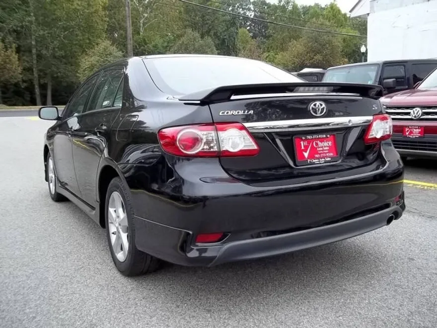 2012 Toyota Corolla S photo 1