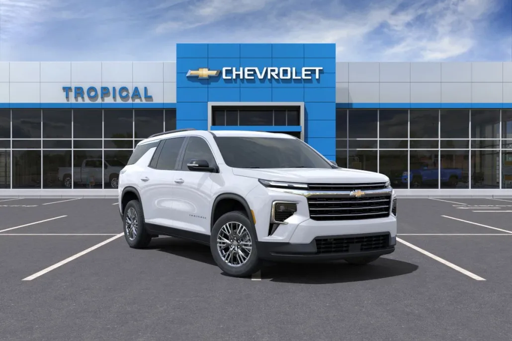 2025 Chevrolet Traverse photo 1