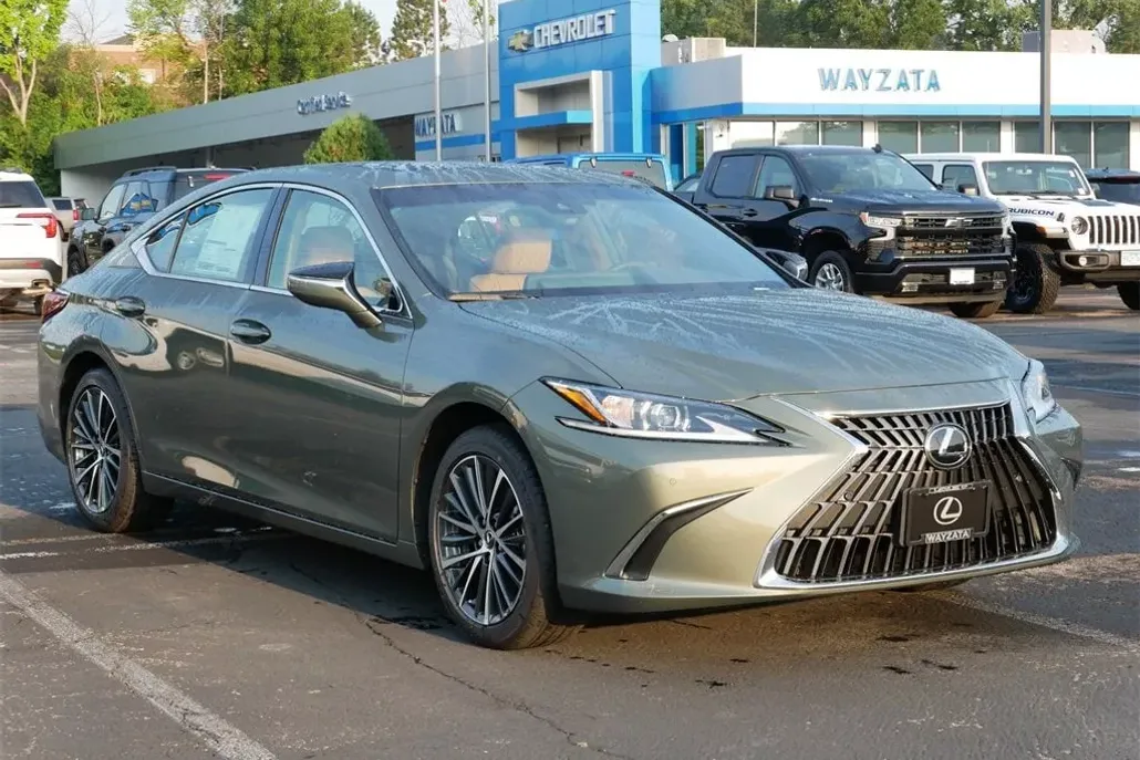 2025 Lexus ES 350 photo 1