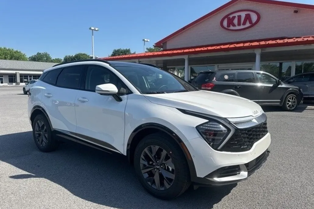 2025 Kia Sportage Hybrid photo 1