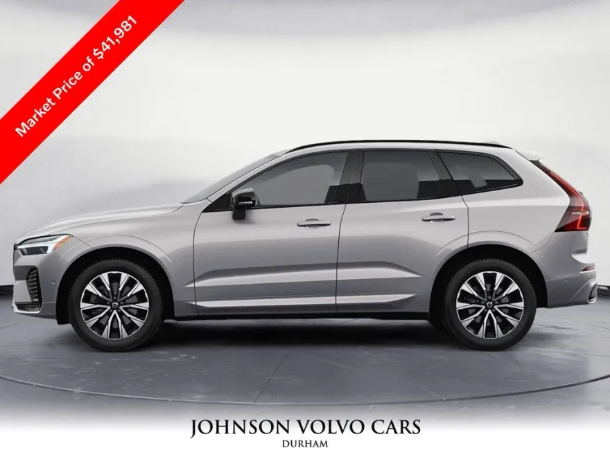 2025 Volvo XC60 Plus photo 1