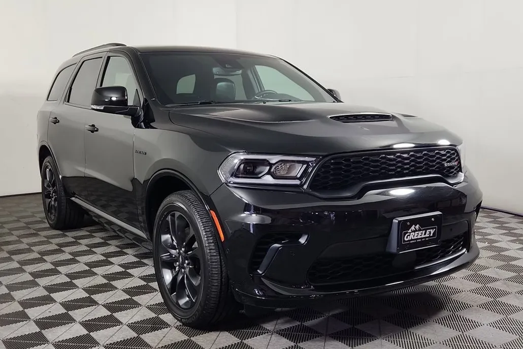 2025 Dodge Durango R/T Plus photo 1