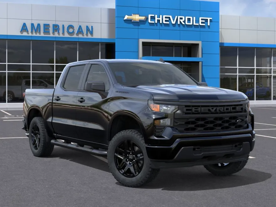 2025 Chevrolet Silverado 1500 Custom photo 1