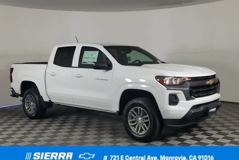 2026 Chevrolet Colorado LT photo 1