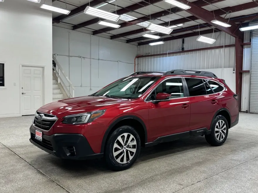 2022 Subaru Outback Premium photo 1