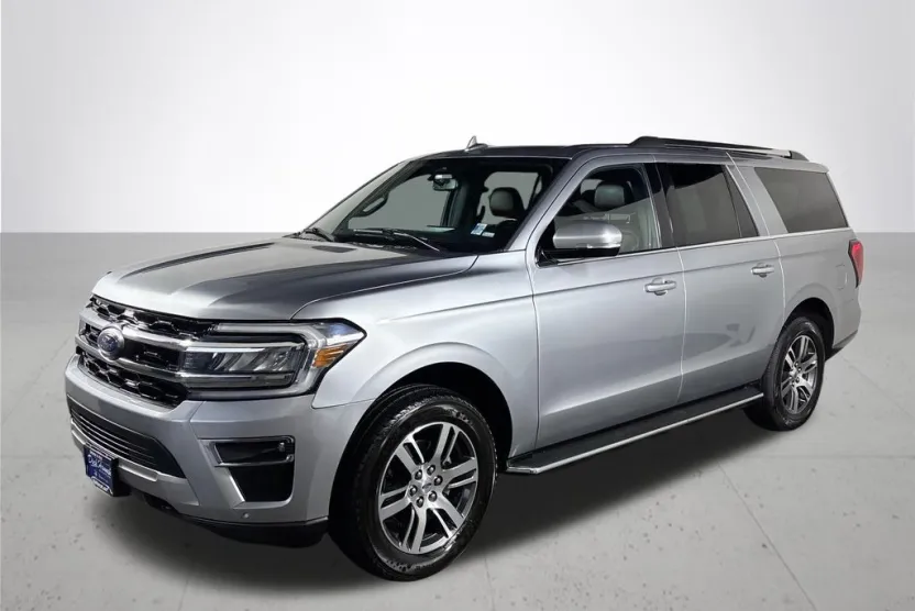 2023 Ford Expedition MAX Limited photo 1