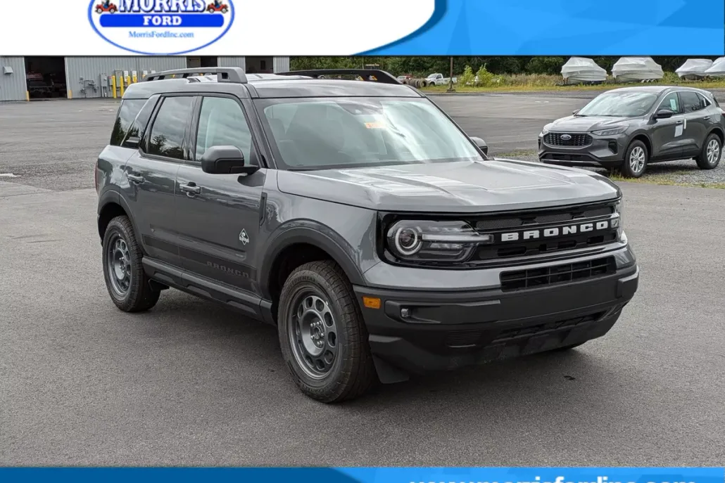 2024 Ford Bronco Sport Outer Banks photo 1