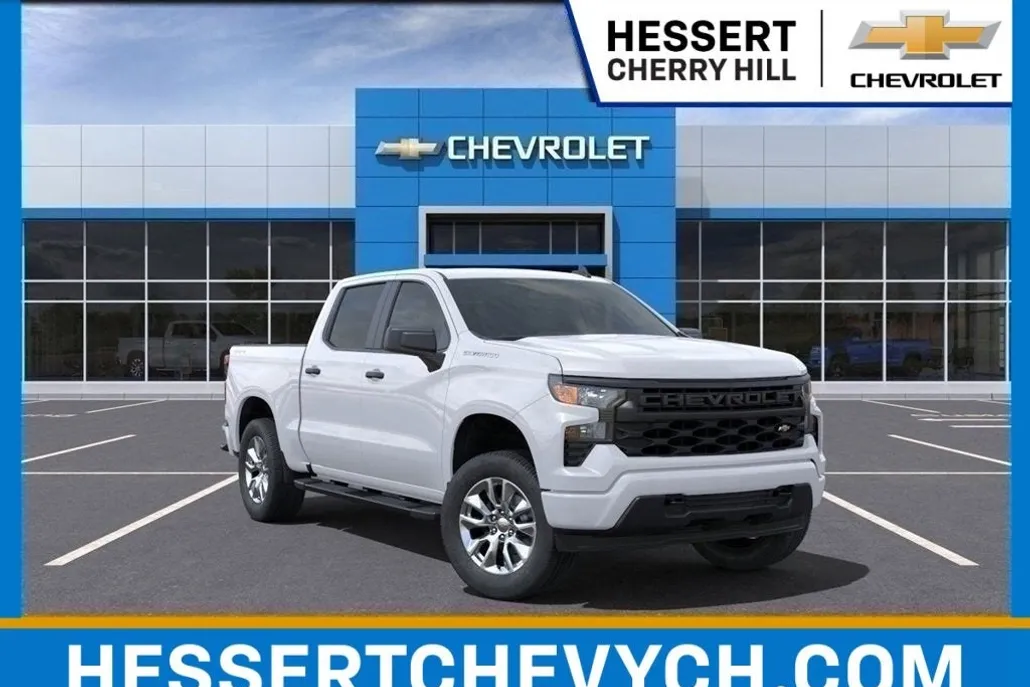 2025 Chevrolet Silverado 1500 Custom photo 1