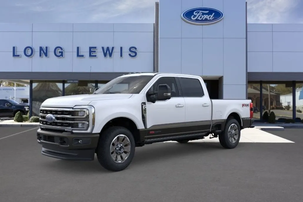 2025 Ford F-350 photo 1