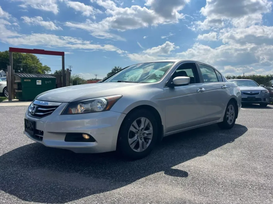 2012 Honda Accord SE photo 1