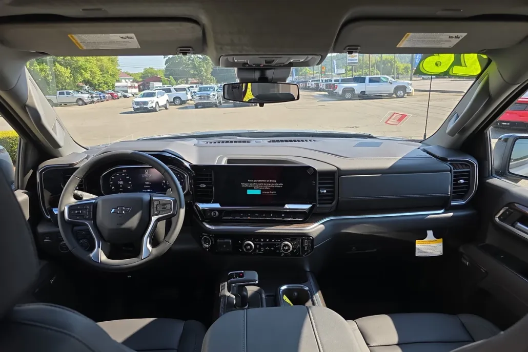 2026 Chevrolet Silverado 1500 RST photo 1