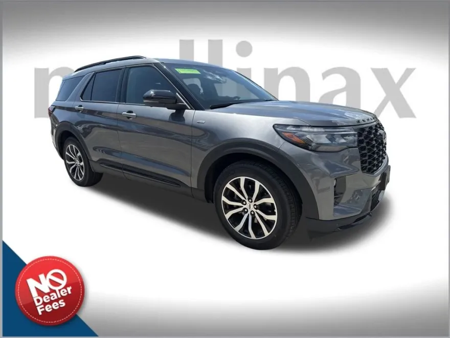 2025 Ford Explorer ST-Line photo 1
