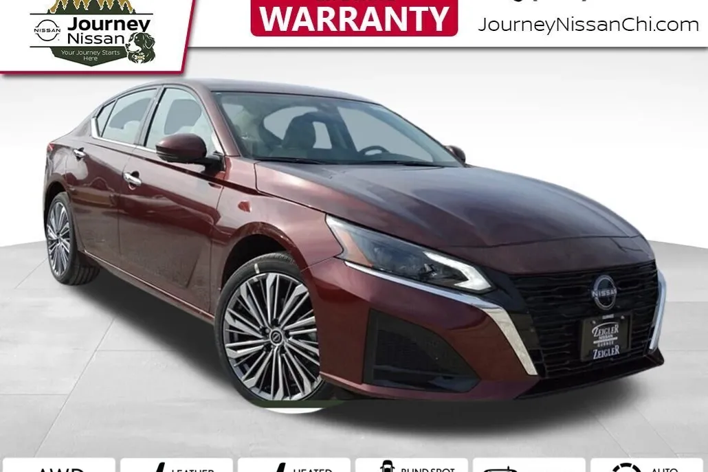 2025 Nissan Altima SL photo 1