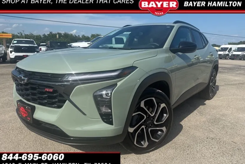 2024 Chevrolet Trax photo 1