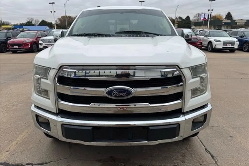 2015 Ford F-150 photo 1
