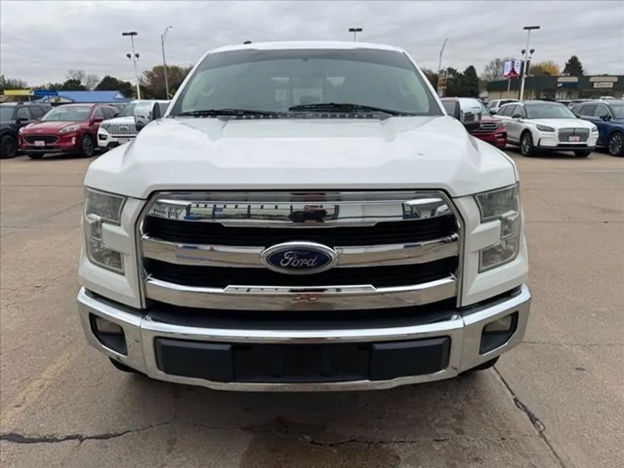 2015 Ford F-150 photo 1