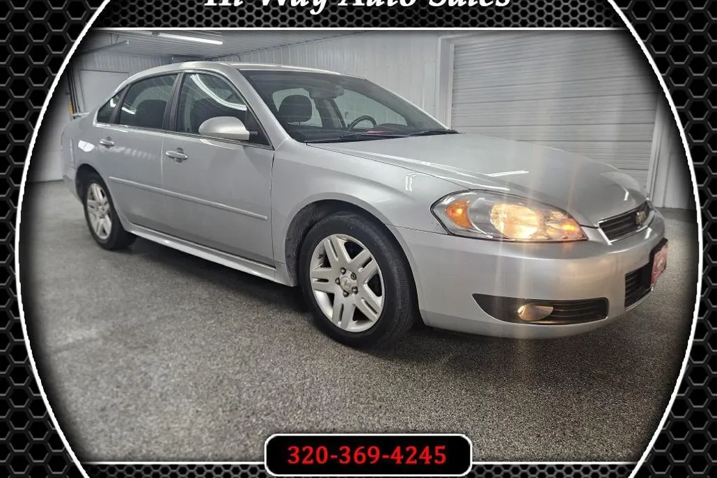 2011 Chevrolet Impala 1LT photo 1