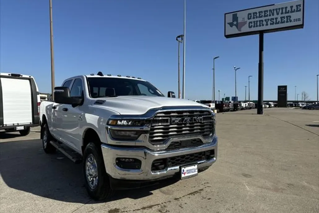 2025 Ram 2500 Tradesman photo 1
