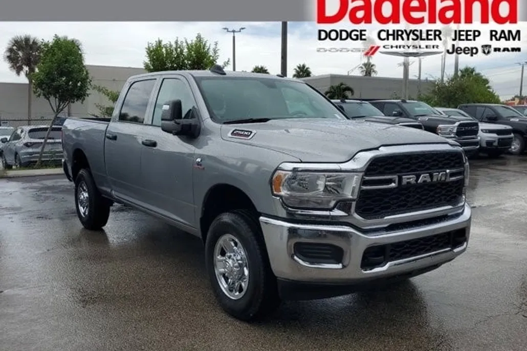 2024 Ram 2500 Tradesman photo 1